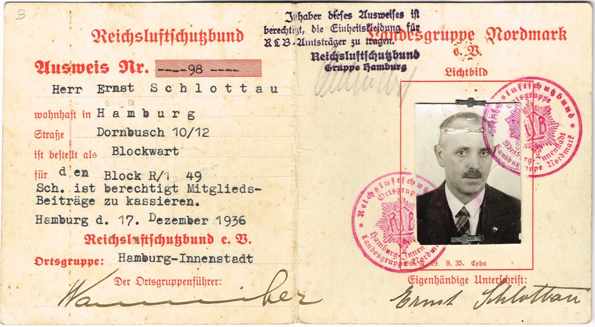 Photo Reichsluftschutzbund - Ausweis  No 98 - Ernst Schlottau - Hamburg